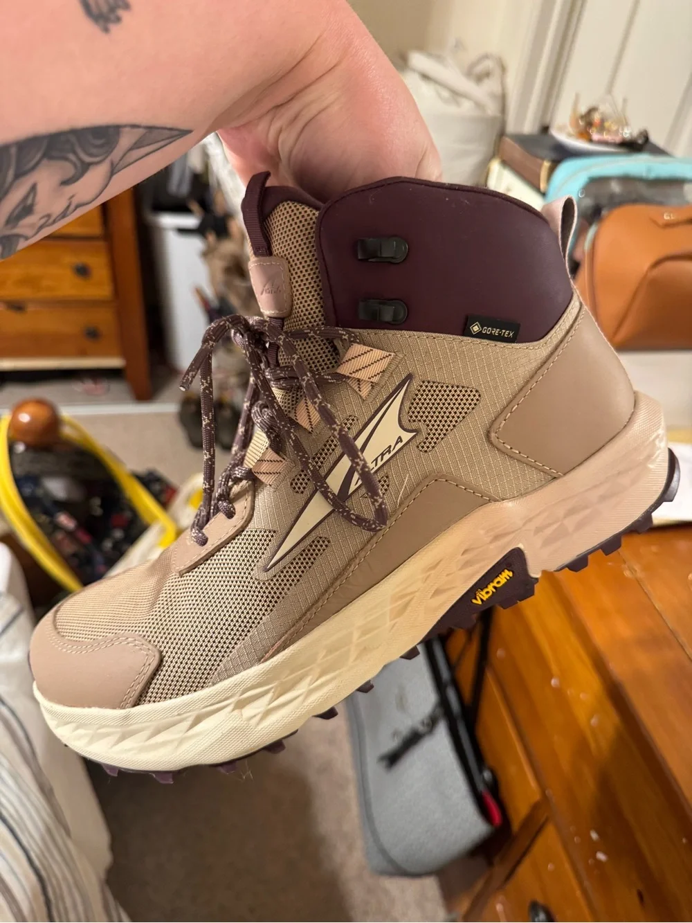 New Altra Women’s Timp 5 Hiker GTX Size 10.5